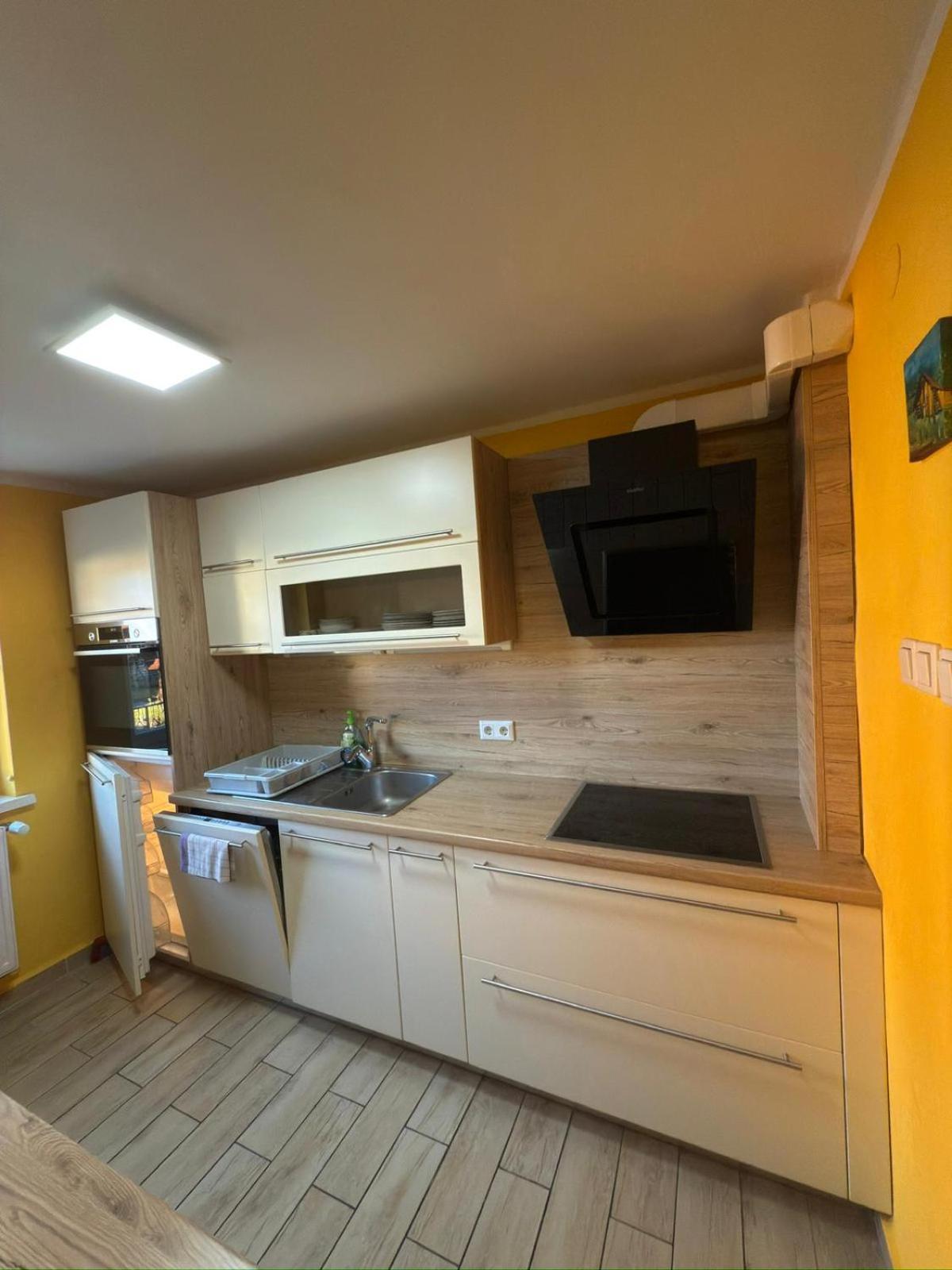 Sobe-Apartma Maribor Eksteriør bilde